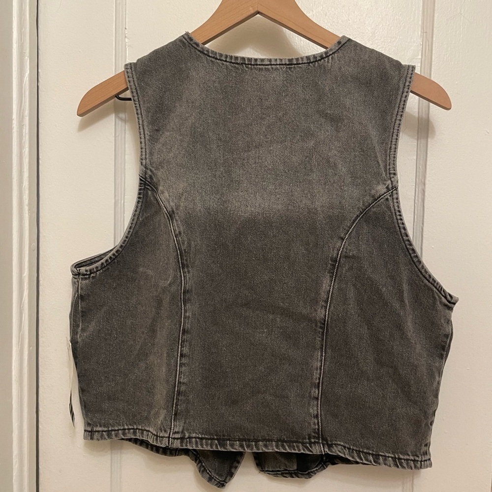 NWT Urban Outfitters||BDG Natasha denim button-front vest top,Washed Black Large - Picture 7 of 7